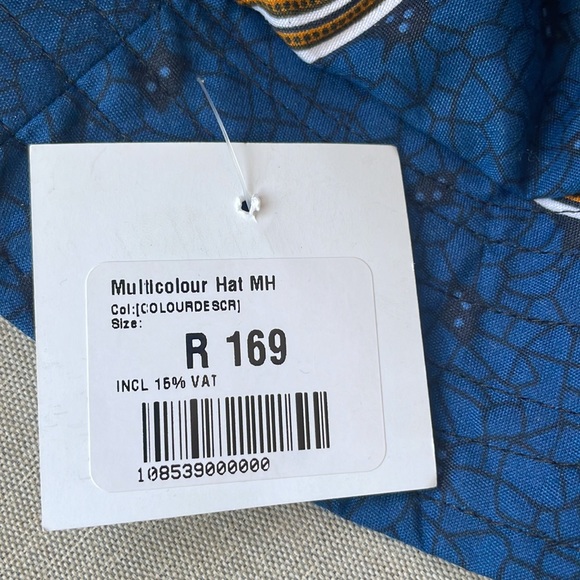 Bucket hat from South Africa - Picture 6 of 6